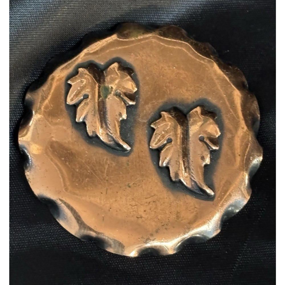 Vintage Copper Leaves Brooch Pin Round Copper Jewelry Brooch 2 Leaves Decor